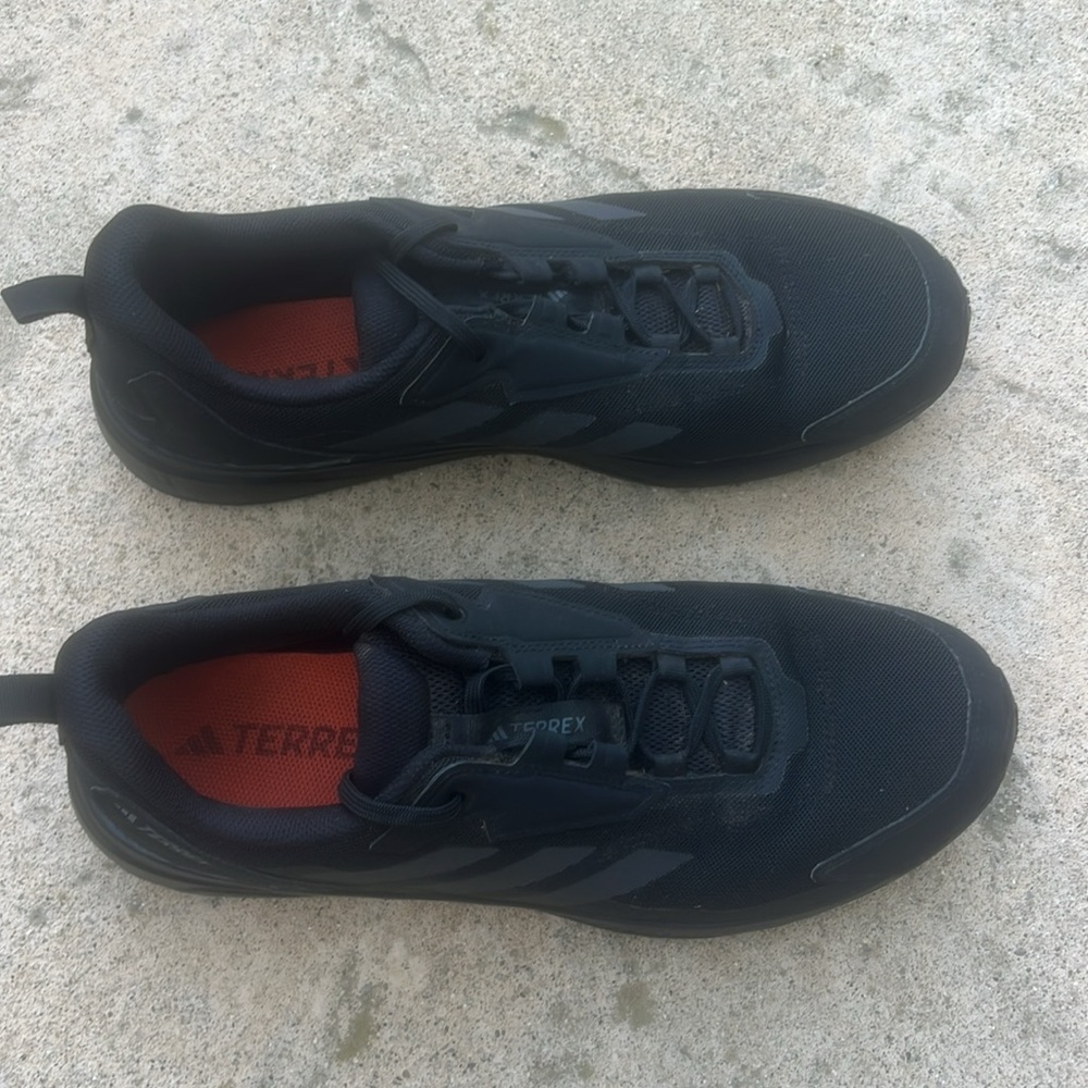 Adidas Terrex Outlander Black Hiking Sneaker Men's Size 12.5 - Picture 3 of 7